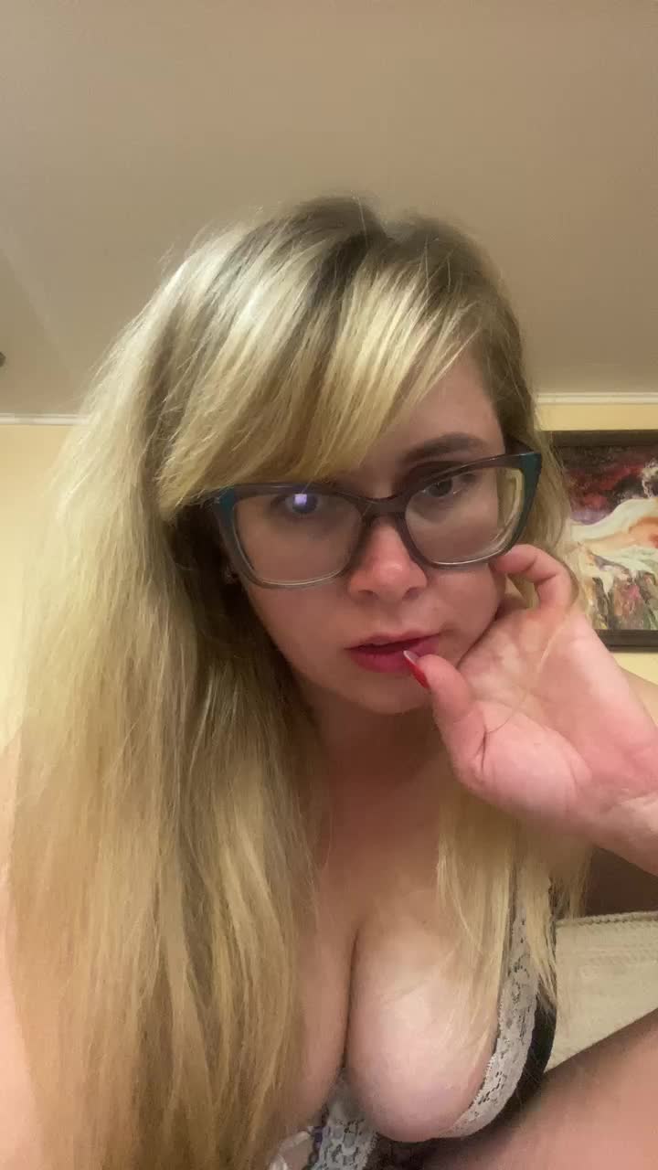 Elegant00Girl Cam Model Chat September 26, 2025