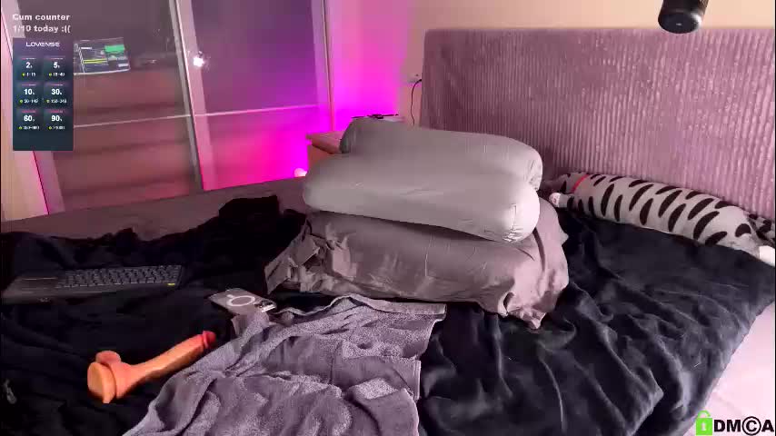 mirai_meow Cam Model Chat September 26, 2025