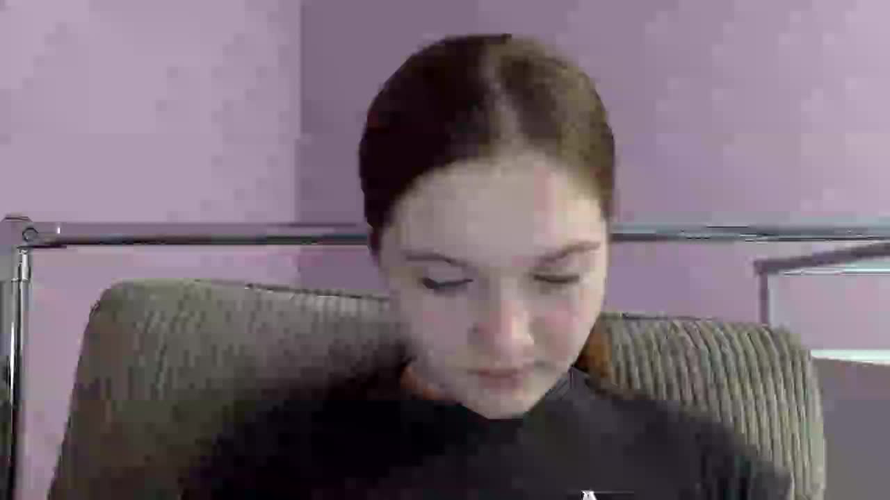 Naste3 Cam Model Chat September 26, 2025