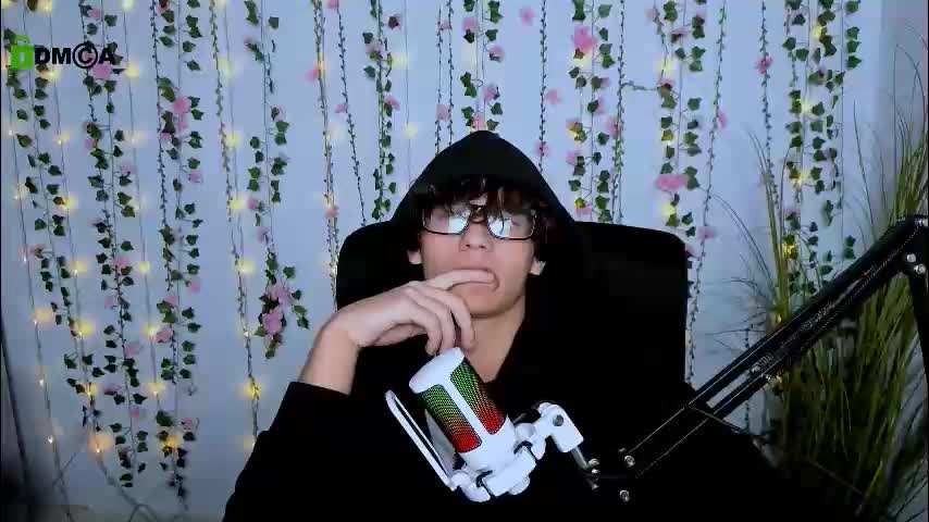 den_rich Cam Model Chat September 26, 2025