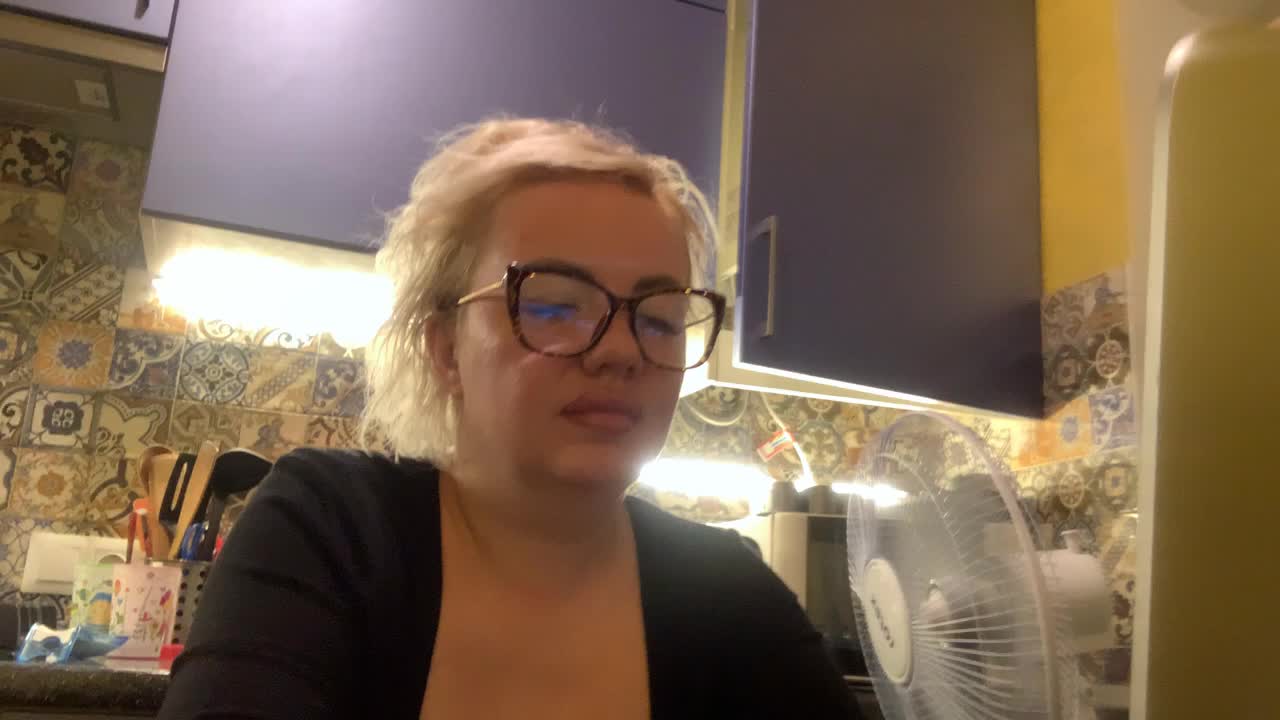 Oksana494 Cam Model Chat September 26, 2025