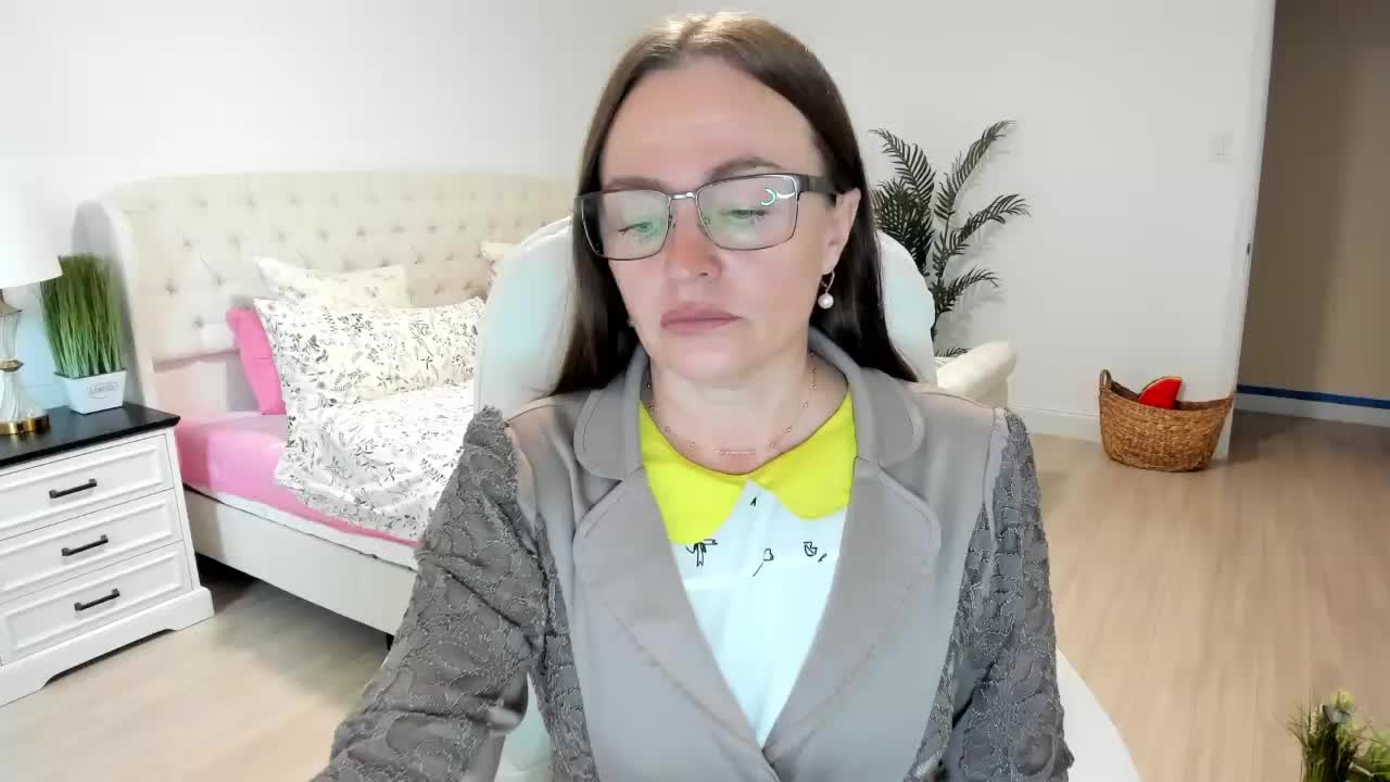 -Michelle- Cam Model Chat September 26, 2025