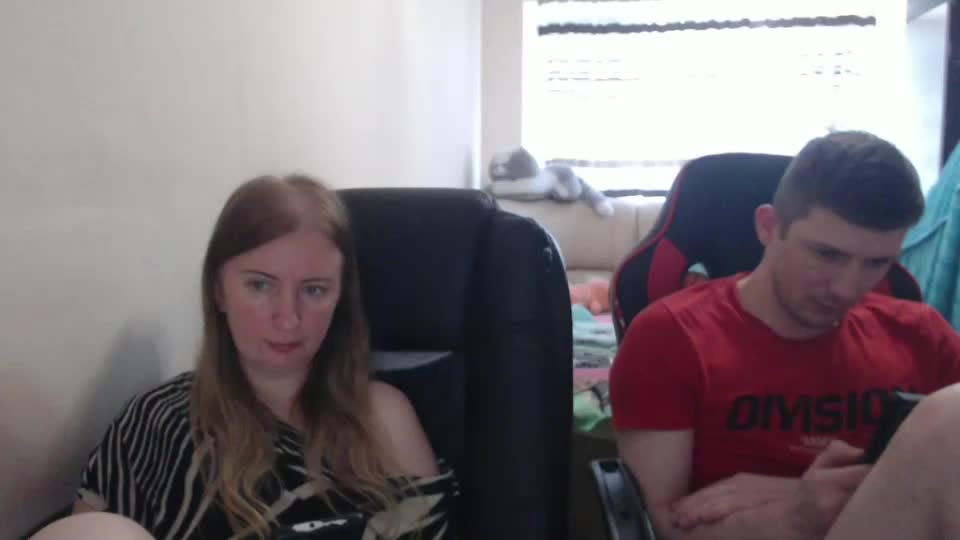 jenisandpeter Cam Model Chat September 26, 2025