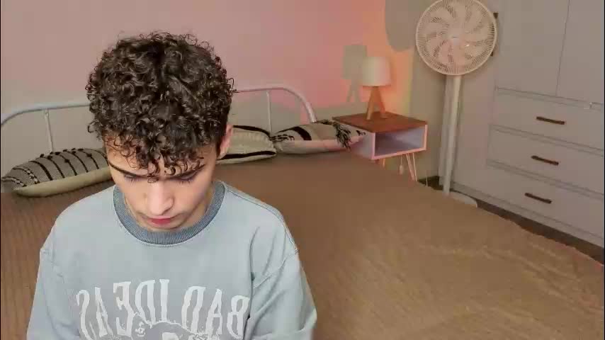 _reverse_gang_ Cam Model Chat September 26, 2025