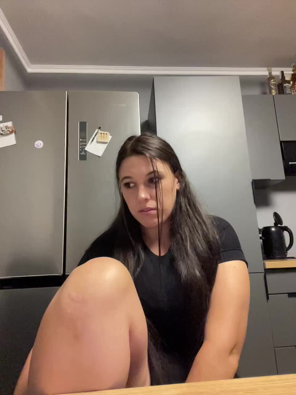 Potifays Cam Model Chat September 26, 2025