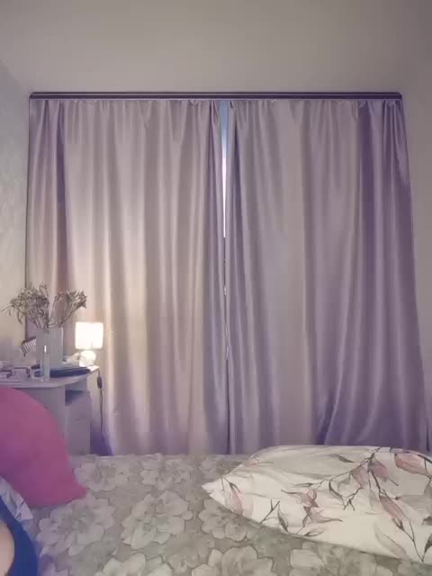 Her-Girl Cam Model Chat September 26, 2025