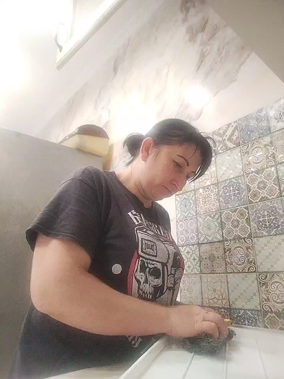 KarinaDesire Cam Model Chat September 26, 2025