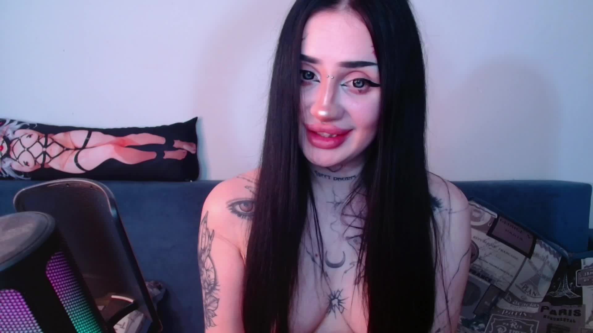 lisa-tatt Cam Model Chat September 26, 2025