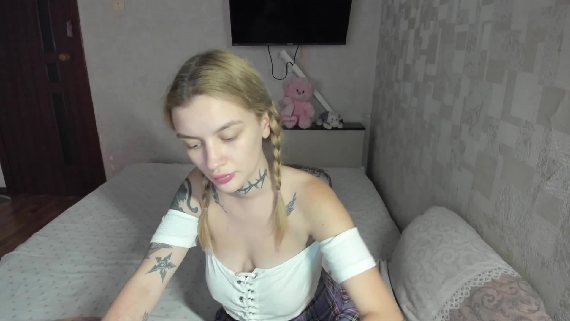 AlisTris Cam Model Chat September 26, 2025