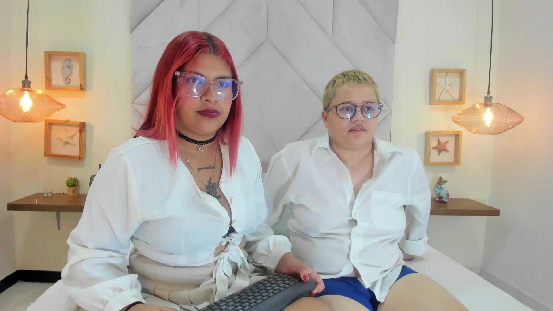 Ammy-And-Harukko Cam Model Chat September 26, 2025