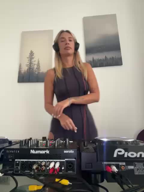 MerryBaby Cam Model Chat September 26, 2025