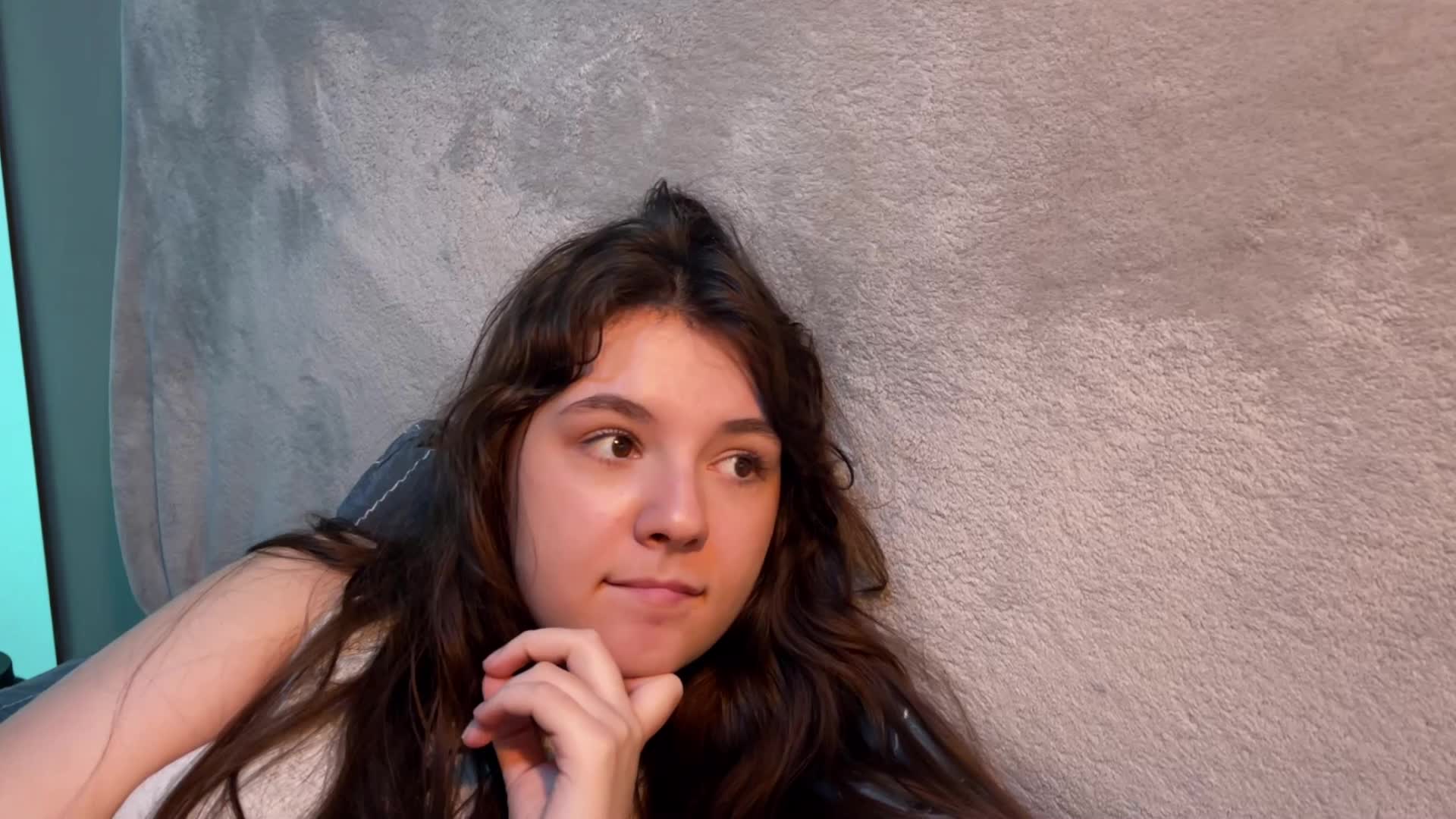 AlisaRichGold Cam Model Chat September 26, 2025