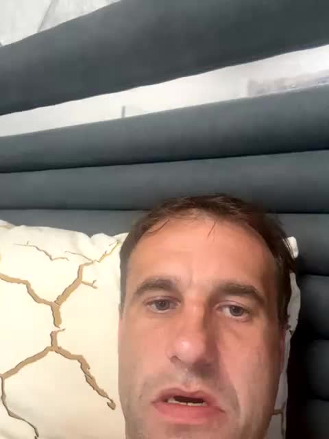 Alinagilberd03 Cam Model Chat September 26, 2025