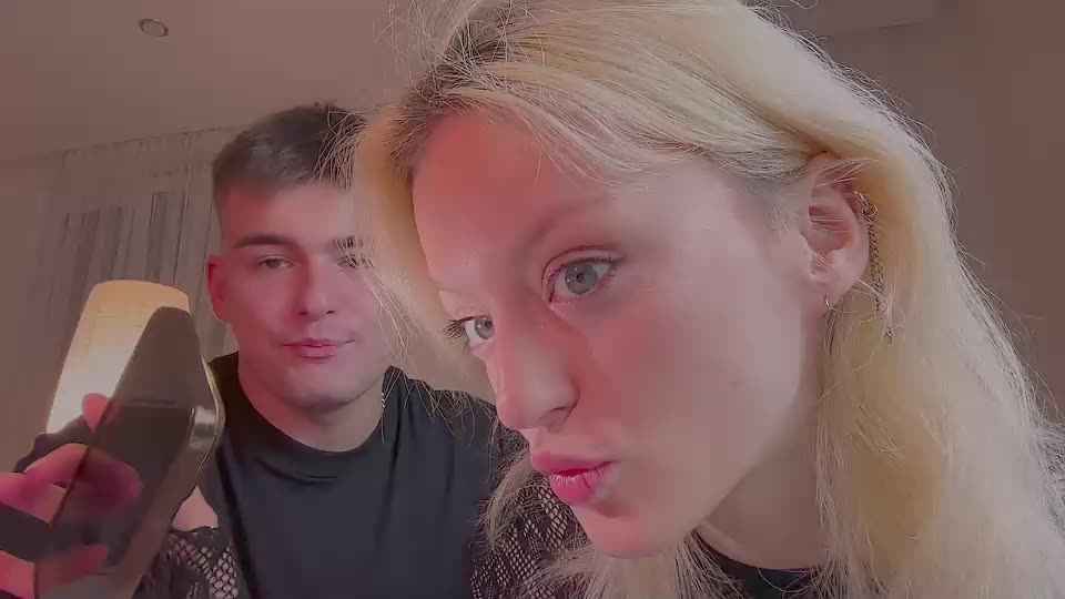 your_molly_mark Cam Model Chat September 26, 2025