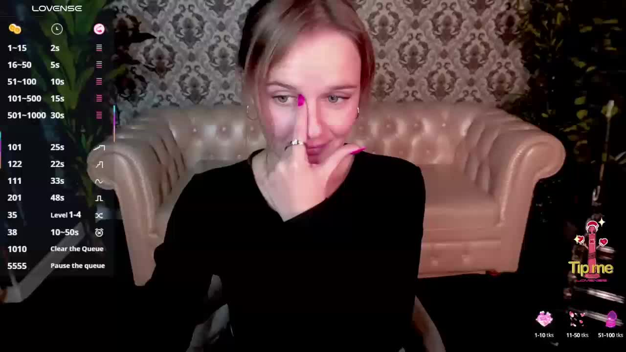 MaribelRiver Cam Model Chat September 26, 2025