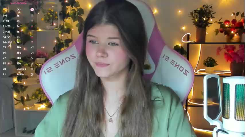 alice_tails Cam Model Chat September 26, 2025