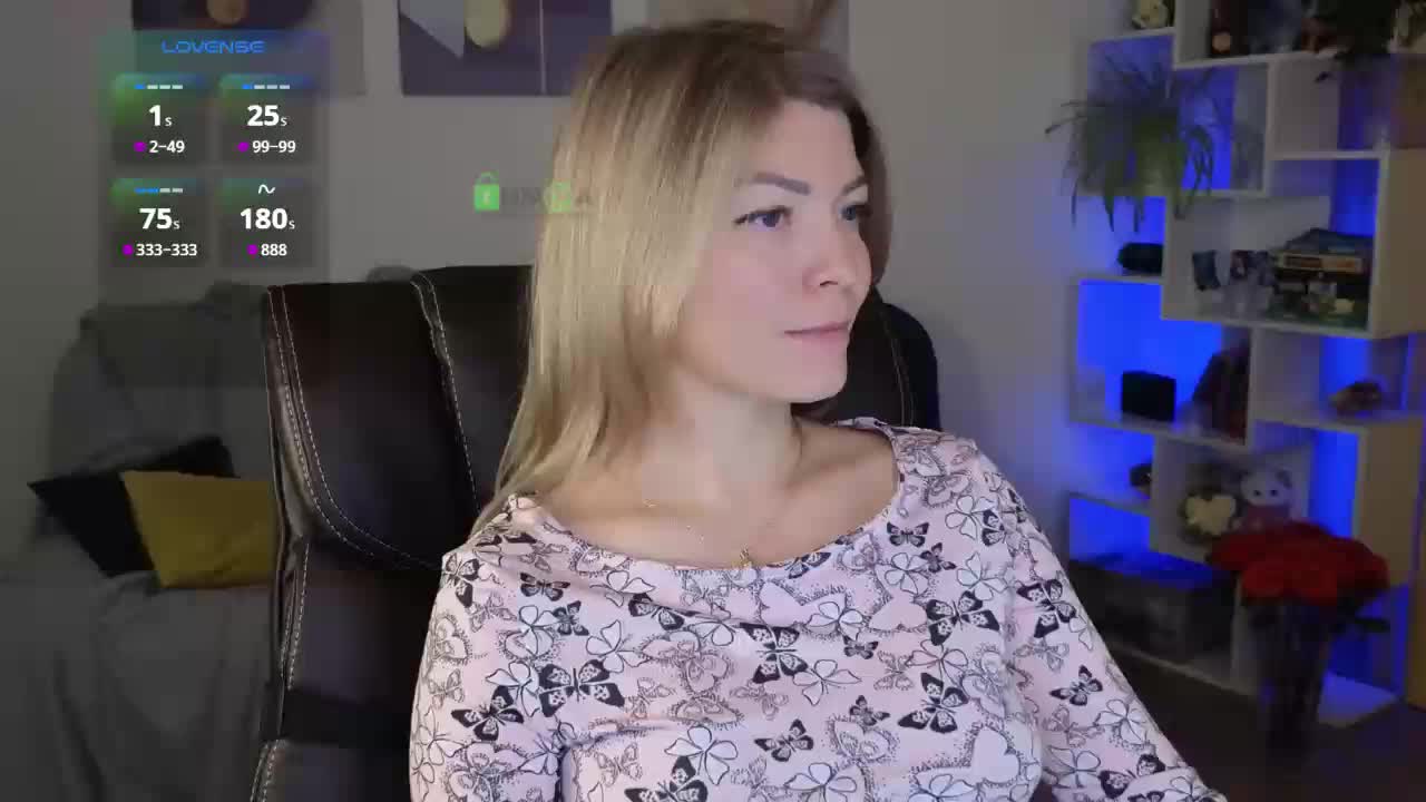 _Cute Cam Model Chat September 26, 2025