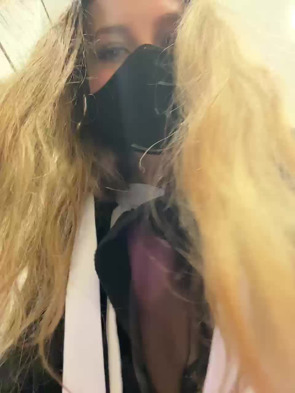 MysticalLola Cam Model Chat September 26, 2025