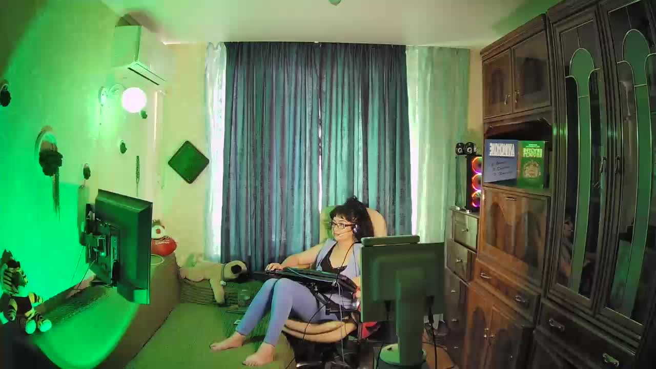 Infodar Cam Model Chat September 26, 2025