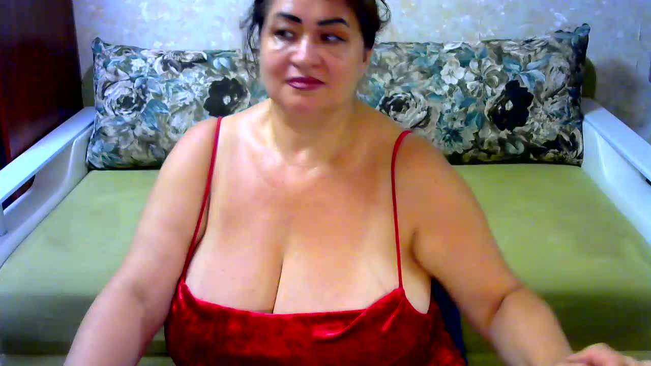 hugenipple Cam Model Chat September 26, 2025