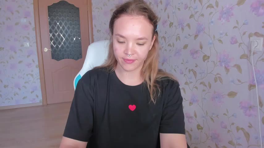 EvelinaDarling Cam Model Chat September 26, 2025