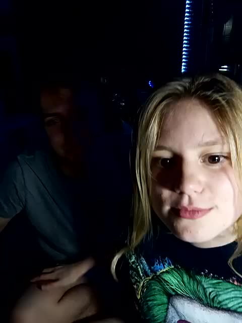 Emma_Peter Cam Model Chat September 26, 2025