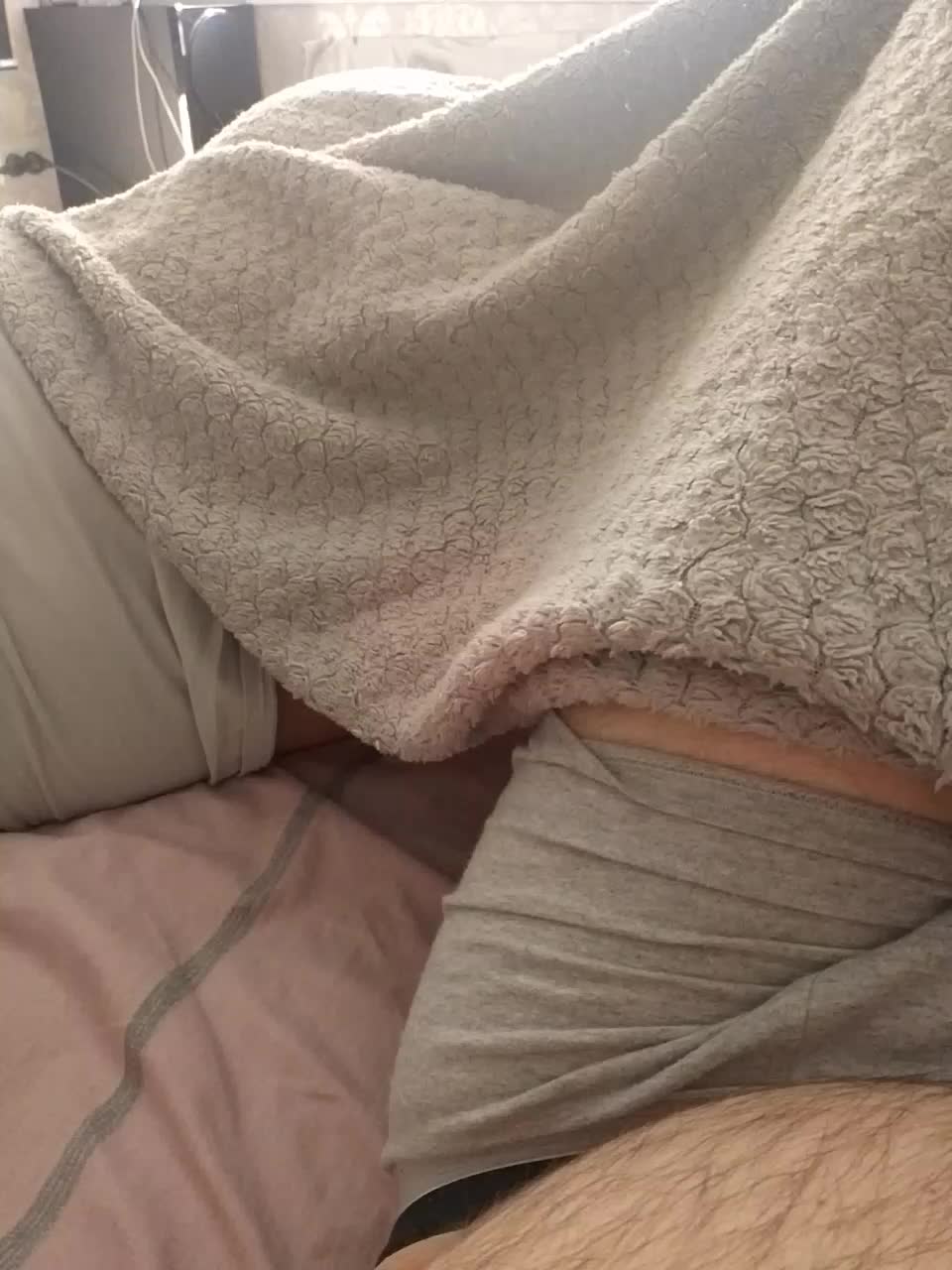 O---R Cam Model Chat September 26, 2025