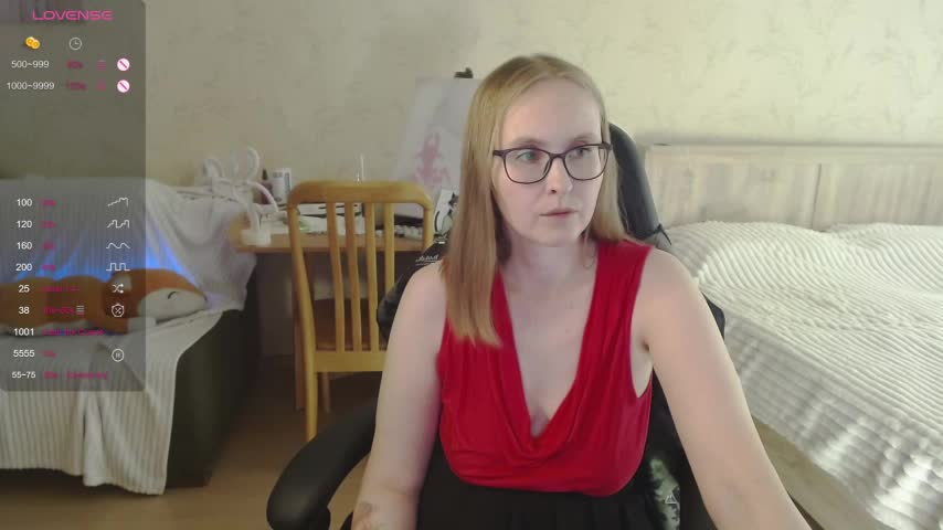 Agatha_Mott Cam Model Chat September 26, 2025