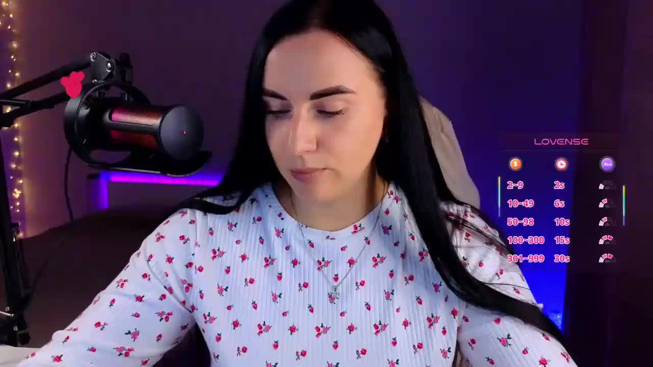 YURIEVNA13 Cam Model Chat September 26, 2025