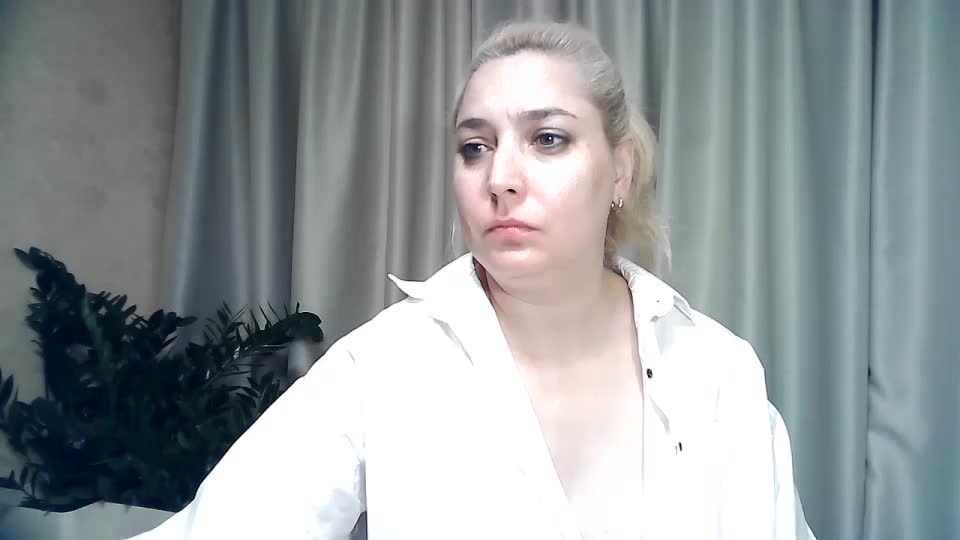 KickaIricka Cam Model Chat September 26, 2025