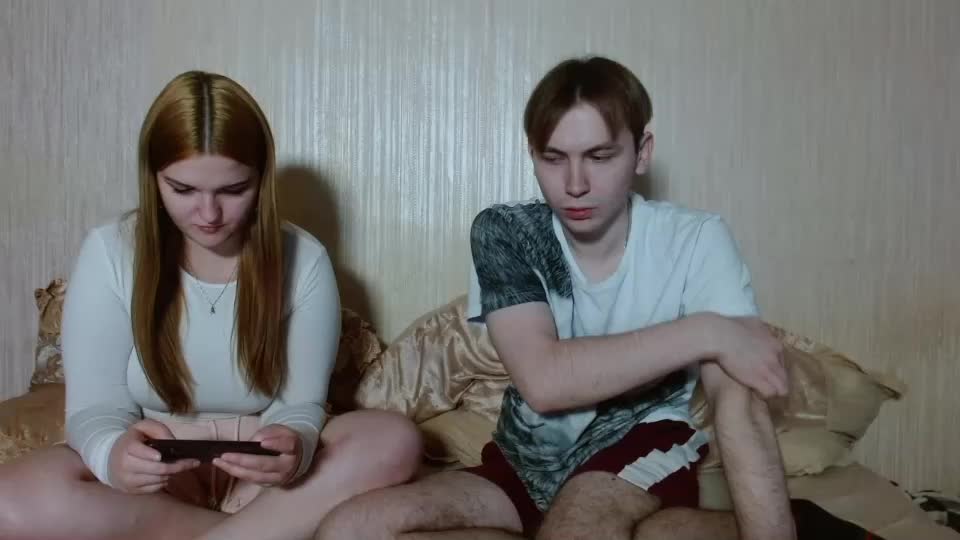 love_language776834 Cam Model Chat September 26, 2025