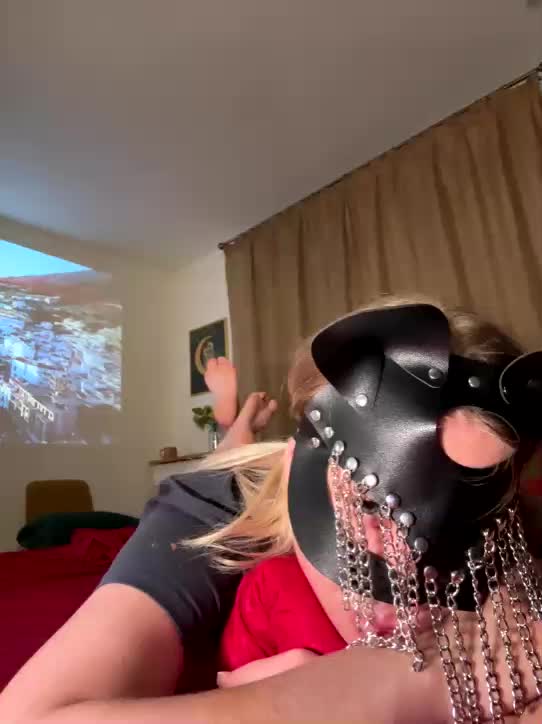 Melania13 Cam Model Chat September 26, 2025