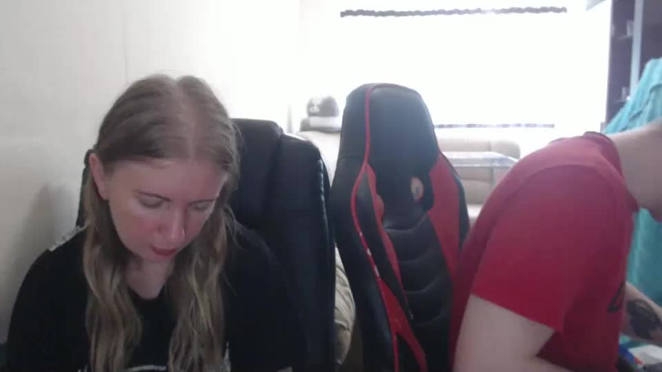 jenisandpeter Cam Model Chat September 26, 2025