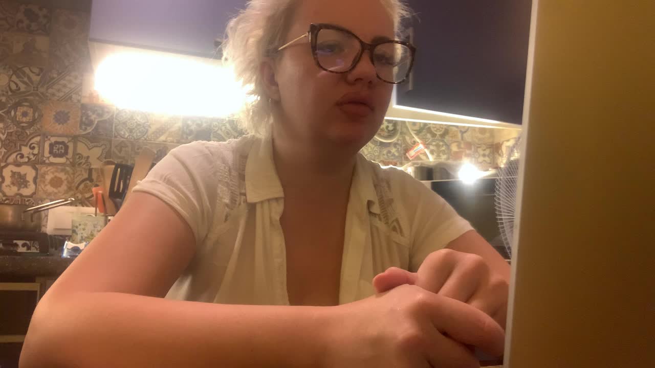 Oksana494 Cam Model Chat September 26, 2025