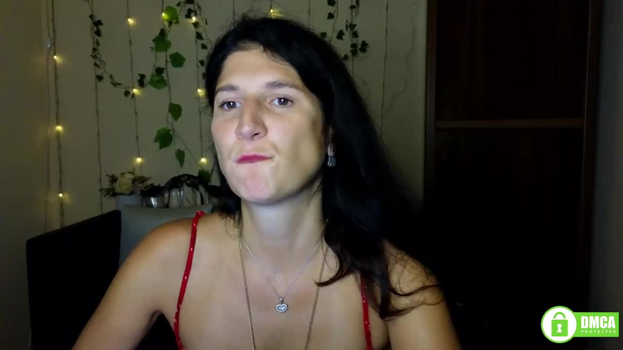 AliannaSoloKisses Cam Model Chat September 26, 2025