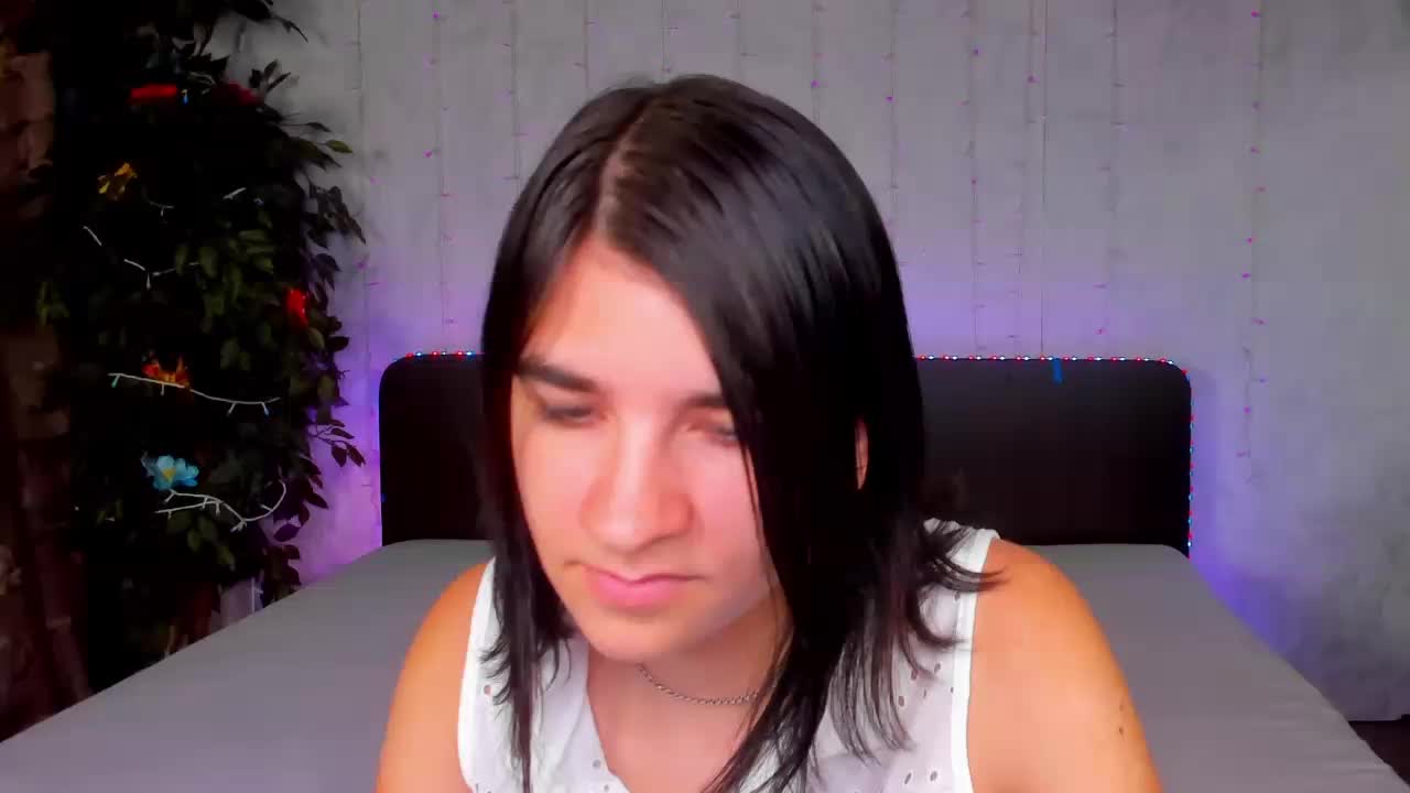 Polly-Love Cam Model Chat September 26, 2025