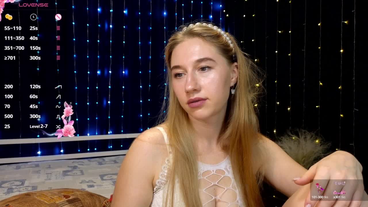 kiskaWEDNESDAY Cam Model Chat September 26, 2025