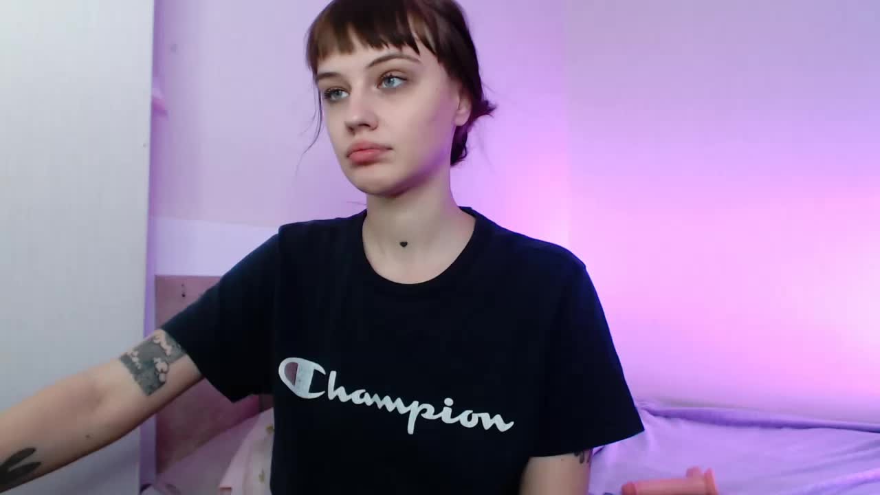 Pizda-Drozda Cam Model Chat September 26, 2025