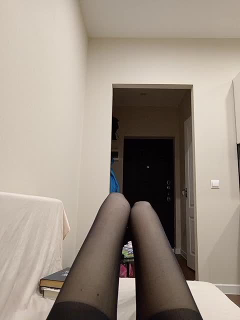 klubnichkka Cam Model Chat September 26, 2025