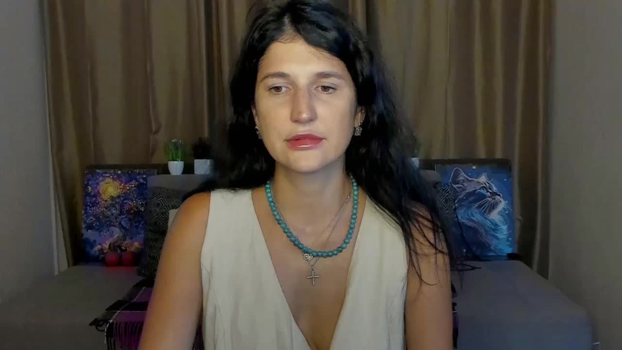 AliannaSoloKisses Cam Model Chat September 26, 2025