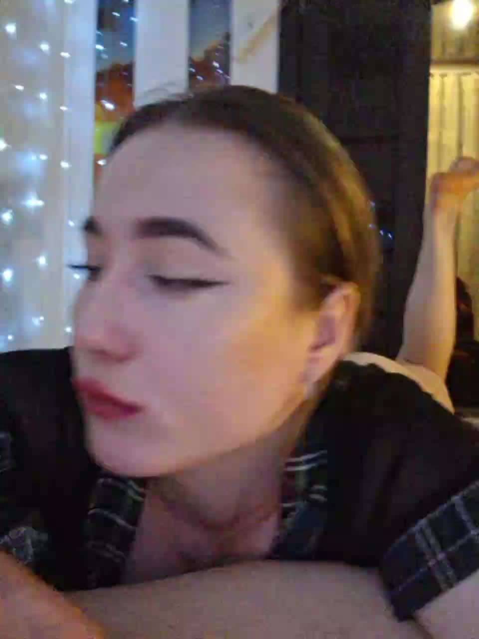 -Molly Cam Model Chat September 26, 2025