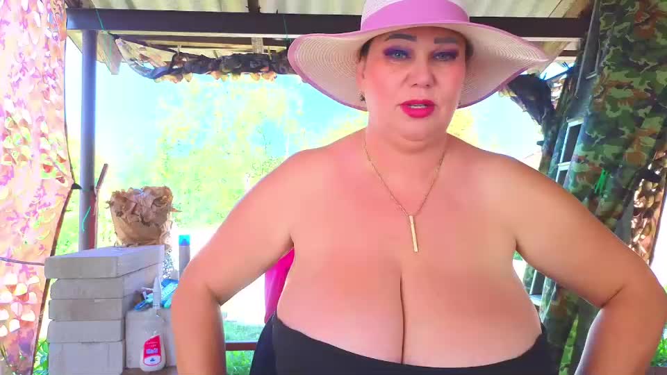 sassy_seasons Cam Model Chat September 26, 2025