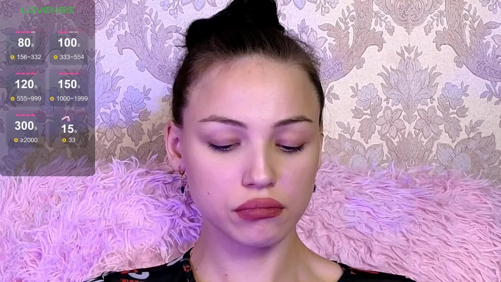 EmilyLuxxxury Cam Model Chat September 27, 2025