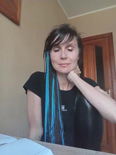 Hellenalonenochka Cam Model Chat September 27, 2025