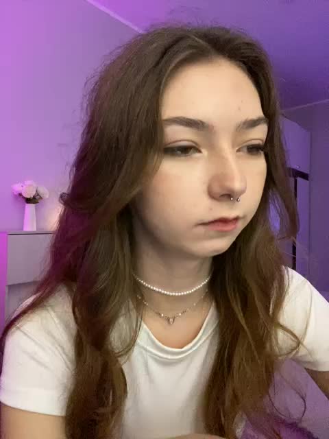 ShyAlya Cam Model Chat September 27, 2025