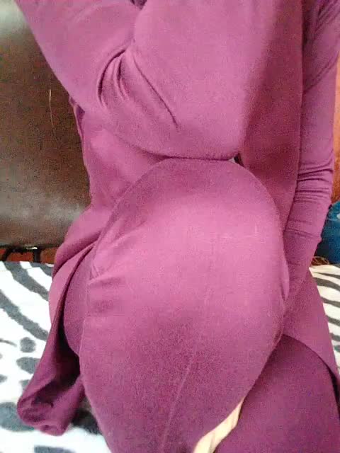 233_Sensuality_233 Cam Model Chat September 27, 2025