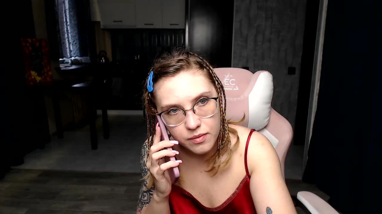 Regimasmile Cam Model Chat September 27, 2025