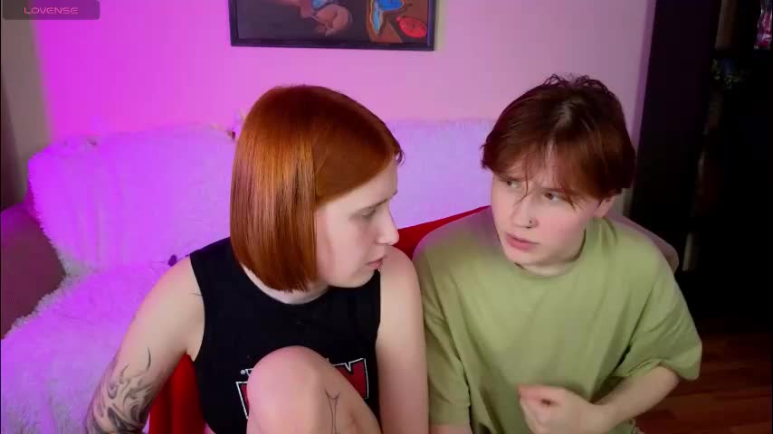 berry_assortment Cam Model Chat September 27, 2025