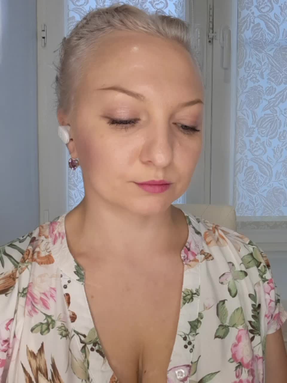 Anesteishen Cam Model Chat September 27, 2025