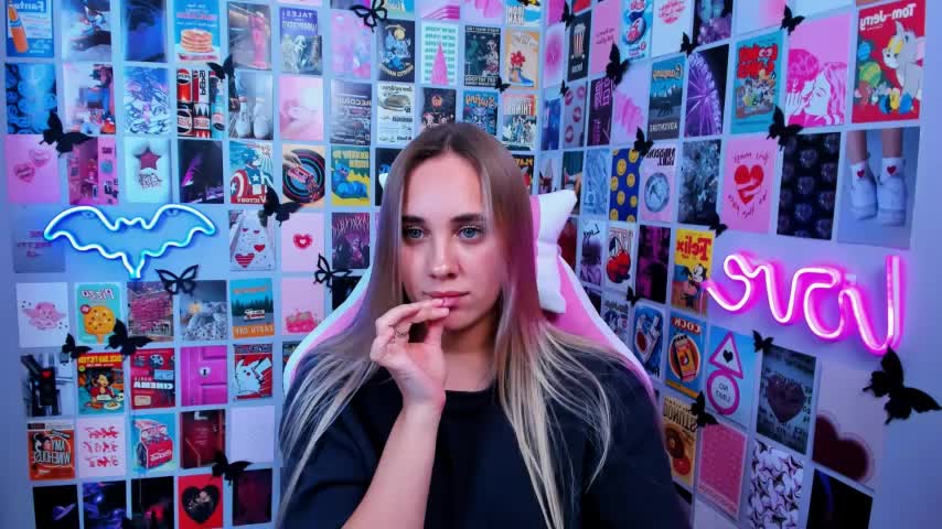 MiaMilas Cam Model Chat September 27, 2025